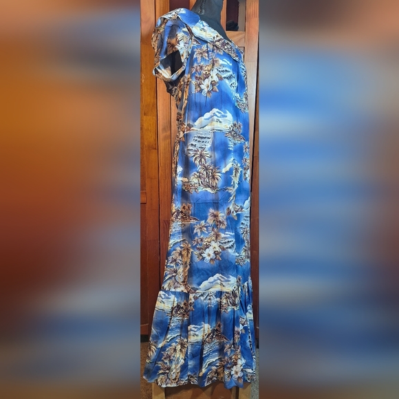 🌴HILO HATTIE Maxi Dress - Picture 2 of 5